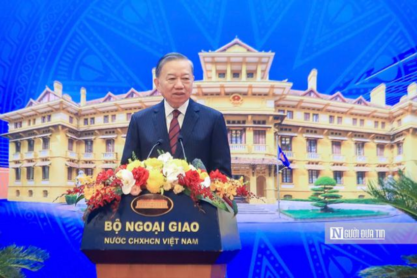 Tổng Bí thư, Chủ tịch nước Tô Lâm phát biểu kết luận chỉ đạo tại Hội nghị Ngoại giao lần thứ 33 (Ảnh: Hữu Thắng).