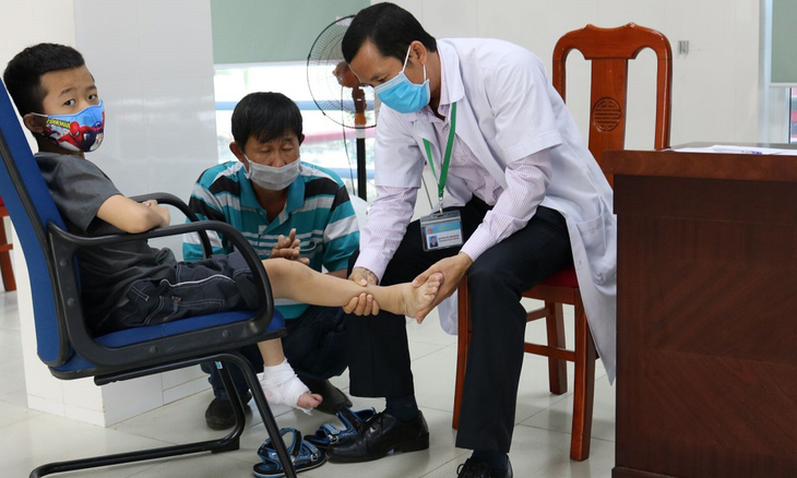 Bộ Y tế đang lấy ý kiến dự thảo Thông tư quy định thanh toán BHYT đối với khám bệnh, chữa bệnh y học gia đình, tại nhà và từ xa. Ảnh: Sức khỏe & Đời sống
