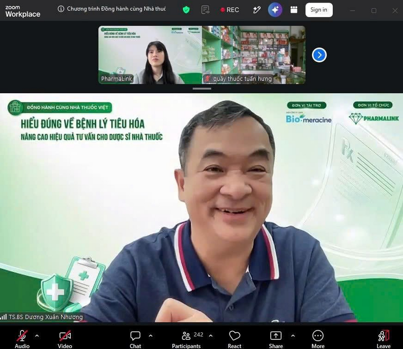 TS.BS Dương Xuân Nhương chia sẻ kiến thức và kinh nghiệm trong Workshop với các đơn vị Nhà thuốc (Ảnh: Meracine cung cấp)