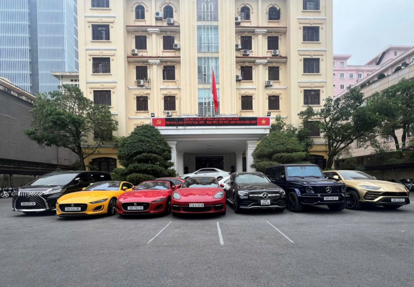 Dàn siêu xe của Phó Đức Nam bị thu giữ cuối năm 2024. Ảnh: Thông tin chính phủ/VietNamNet