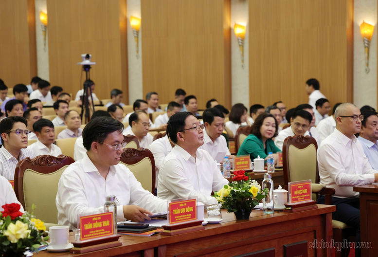 Phó Thủ tướng Hồ Quốc Dũng dự Hội nghị sơ kết 6 tháng đầu năm, triển khai nhiệm vụ 6 tháng cuối năm 2026 thực hiện Nghị quyết số 57-NQ/TW của Bộ Chính trị trên địa bàn tỉnh Phú Thọ - Ảnh: VGP/Gia Huy