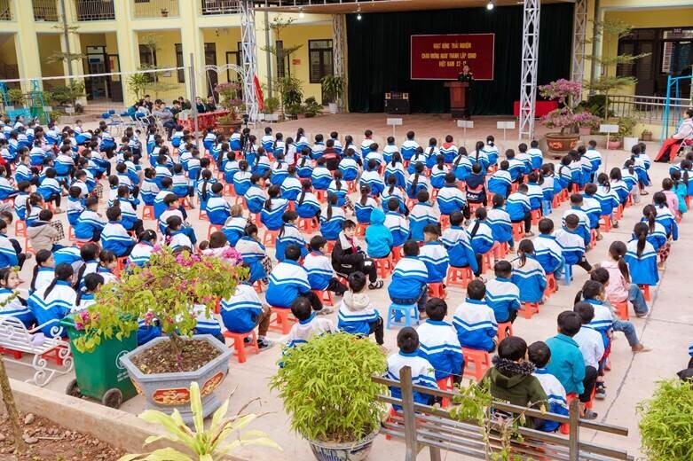 Học sinh Trường PTDTBT Tiểu học Quảng Lâm. Ảnh Nhà trường cung cấp