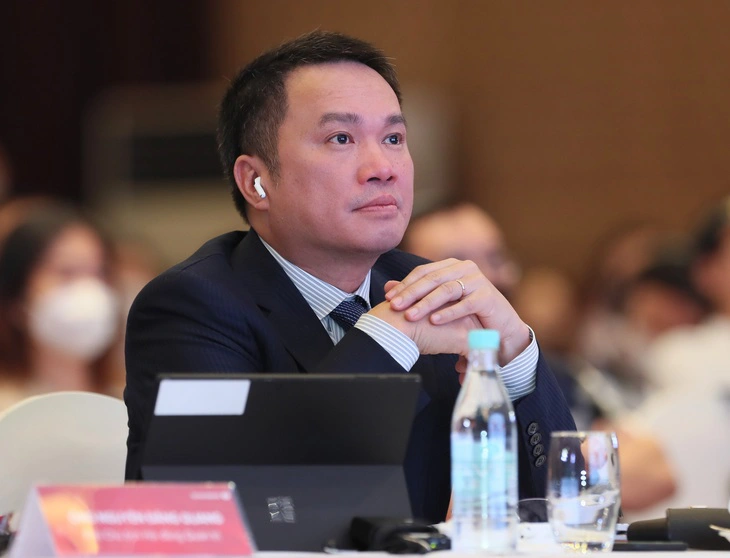Chủ tịch Techcombank Hồ Hùng Anh tại Đại hội đồng cổ đông thường niên - Ảnh: CTV/ Theo Tuổi trẻ.