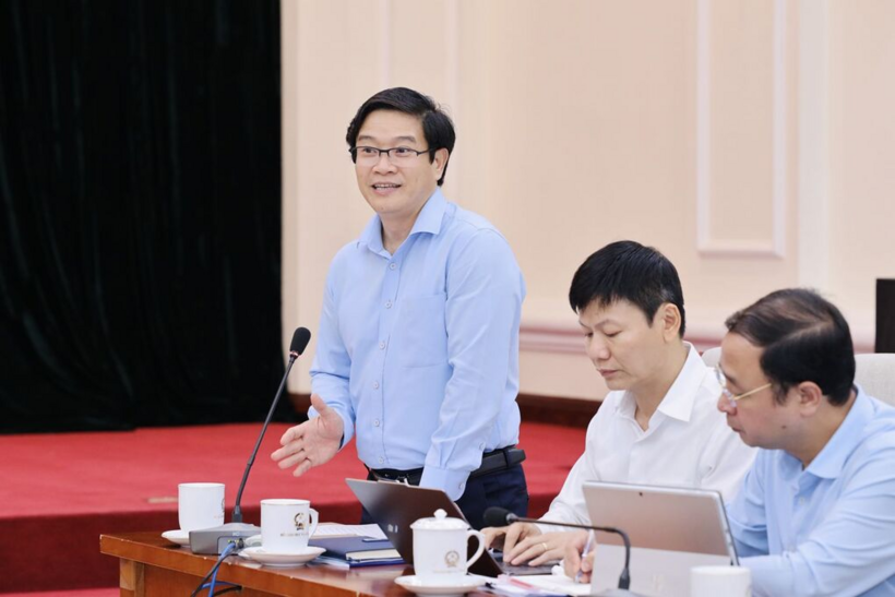 Ông Thái Văn Tài, Vụ trưởng Vụ Giáo dục Phổ thông, phát biểu tại hội nghị ngày 5/8. Ảnh: MOET