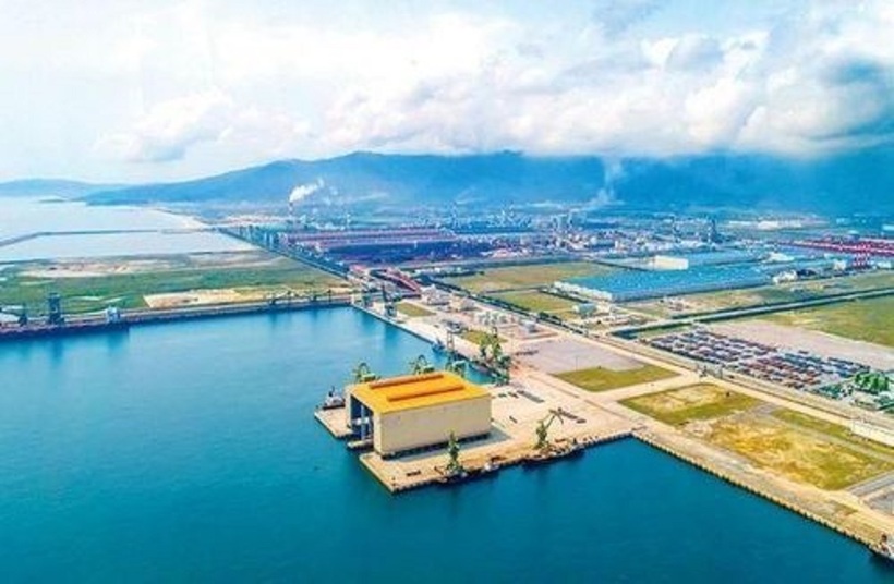 Khu kinh tế Vũng Áng được phát triển theo mô hình khu kinh tế ven biển tổng hợp, đa ngành, đa chức năng; lấy công nghiệp, cảng biển và dịch vụ logistics làm động lực phát triển/ Theo báo Chính phủ.