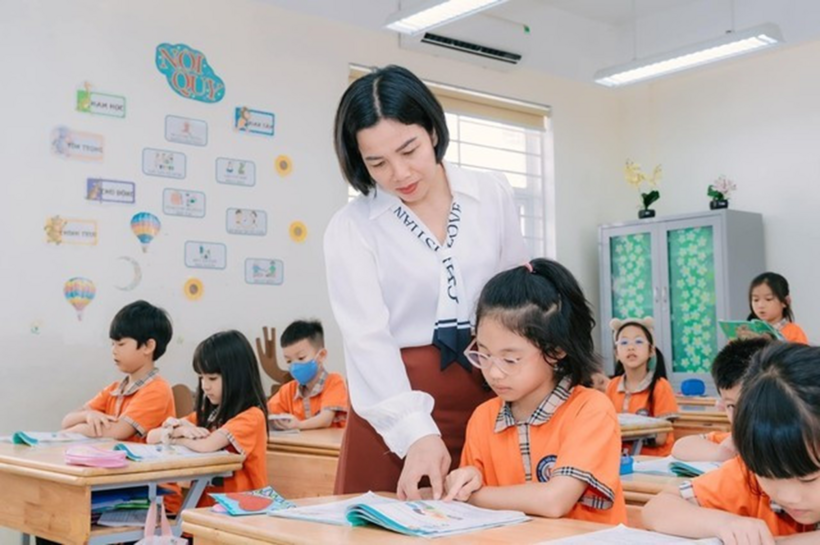 Các vị trí kế toán, văn thư, thủ quỹ được bố trí dùng chung cho cơ sở giáo dục, mỗi vị trí được bố trí 1 người. Ảnh: MOET