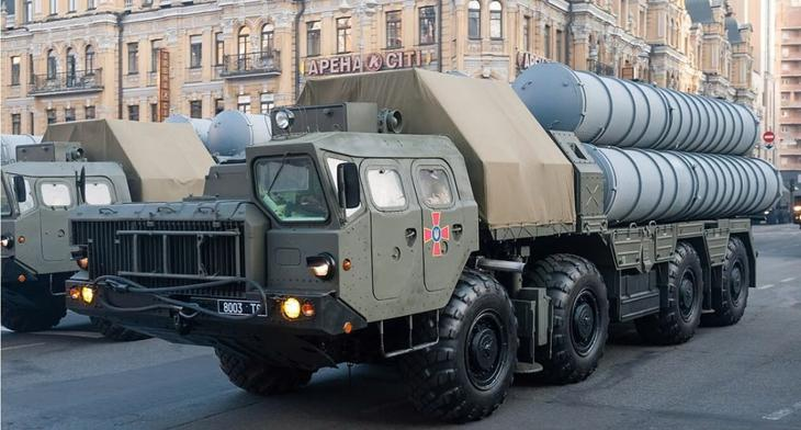 Hệ thống phòng không S-300PS của Ukraine. (Ảnh: DE)