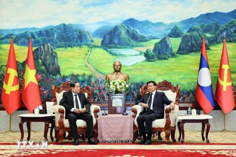 Chủ tịch Quốc hội Trần Thanh Mẫn hội kiến với Tổng Bí thư, Chủ tịch nước Lào Thongloun Sisoulith (Ảnh: TTXVN).