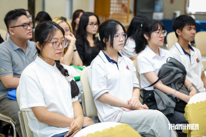 Sinh viên Trường Đại học Khoa học Xã hội Nhân văn (Đại học Quốc gia TP.HCM). Ảnh: Thanh niên