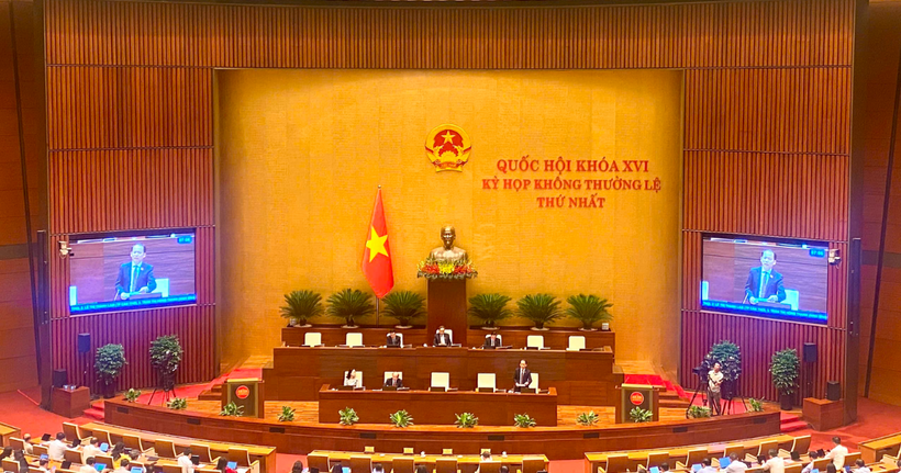 Quốc hội thảo luận tại hội trường về dự án Luật sửa đổi, bổ sung một số điều của Luật Trách nhiệm bồi thường của Nhà nước. (Ảnh: Thu Thảo)