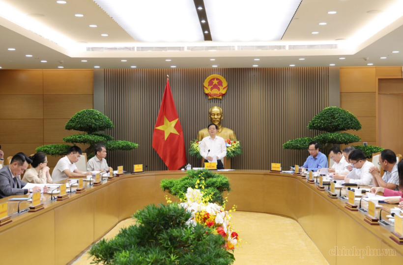 Phó Thủ tướng Hồ Quốc Dũng chủ trì cuộc họp về tình hình xử lý kiến nghị, khó khăn, vướng mắc của doanh nghiệp - Ảnh: chinhphu.vn/Gia Huy.