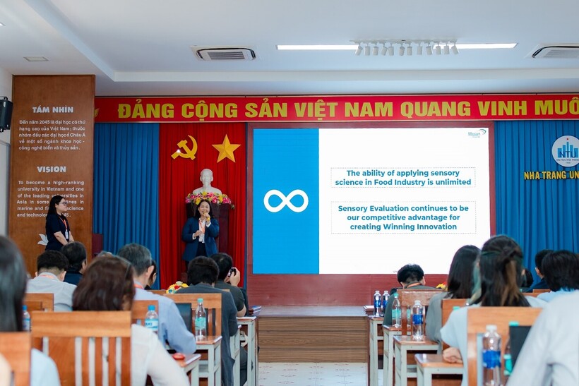 Bà Lê Thị Nga, Phó Tổng Giám đốc phụ trách Nghiên cứu và Phát triển Sản phẩm của Masan Consumer đã trình bày tham luận Nguồn ảnh Masan cung cấp