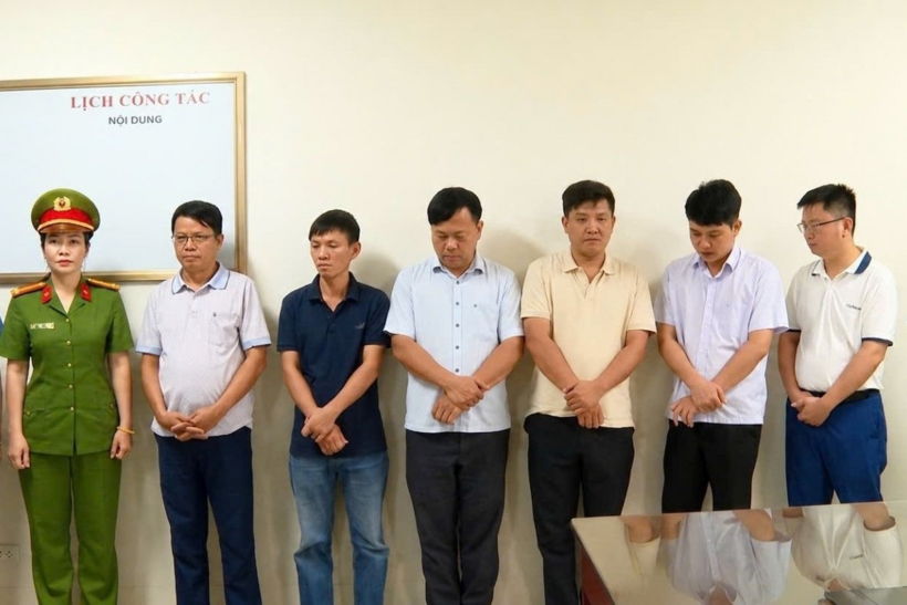 Các đối tượng tại cơ quan công an. Ảnh: CACC