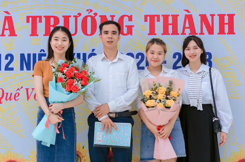 Thầy Nguyễn Nghĩa Tiến, giáo viên Trường THPT Quế Võ 2, tỉnh Bắc Ninh. Ảnh: NVCC