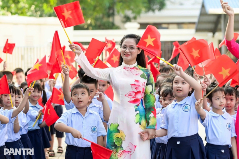 Học sinh Hà Nội có thể tựu trường sớm 1-2 tuần trước khai giảng. Ảnh minh hoạ: Dân trí