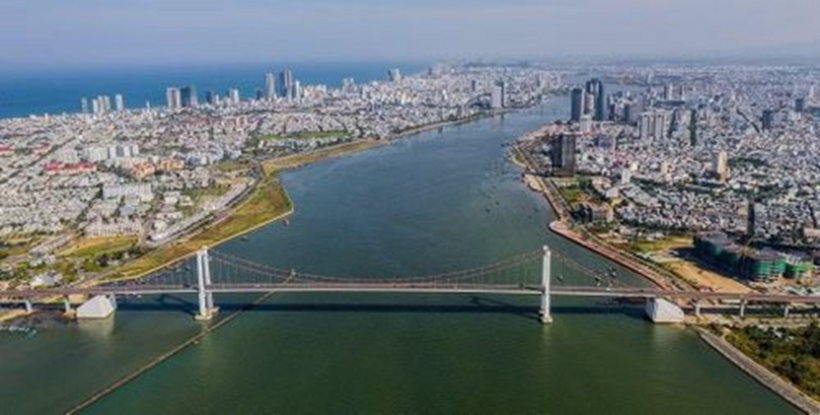 Dự án Marina Complex có vị trí đắc địa khi nằm giáp sông Hàn. Ảnh: Tiền Phong