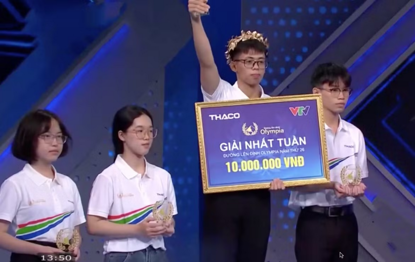 Nguyễn Hà Bình giành vòng nguyệt quế trận tuần 3 tháng 1 quý IV Olympia 26. Ảnh: Tiền phong