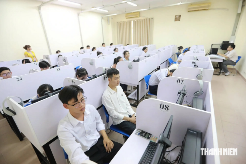 Bộ GD&ĐT đề xuất cho học sinh kiểm tra định kỳ trên máy tính. Ảnh minh họa: Thanh niên