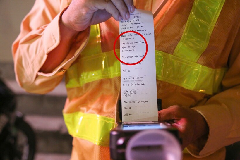 Kết quả kiểm tra nồng độ cồn với anh H. Ảnh CACC.