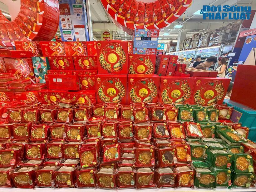Bộ Y tế yêu cầu tăng kiểm tra bánh Trung thu, xử lý nghiêm vi phạm an toàn thực phẩm. Ảnh minh họa/Thành Lâm