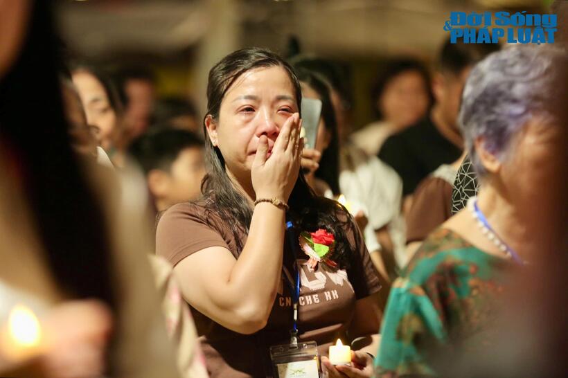 Những giọt nước mắt trong mùa báo hiếu.