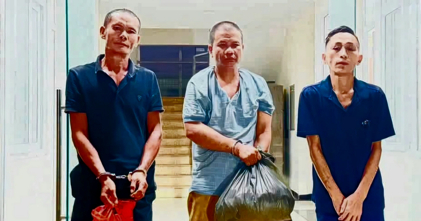 3 đối tượng trộm tài sản (Ảnh: Công an Hà Nội).