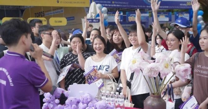 Ngay sau thời điểm kết thúc xác nhận nhập học đợt 1, nhiều trường đại học cho biết đã tuyển đủ chỉ tiêu đặt ra và bắt đầu đón sinh viên bước vào năm học mới. Ảnh minh họa: VietNamnet