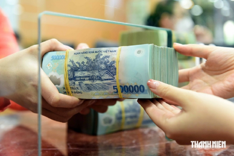 Lãi suất liên ngân hàng giảm. ẢNH: NGỌC THẮNG.