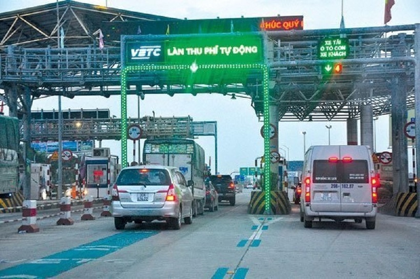 Phó Thủ tướng Thường trực Chính phủ Phạm Gia Túc yêu cầu kiểm tra thông tin phản ánh về hoạt động thu phí điện tử đường bộ. Ảnh: VGP.