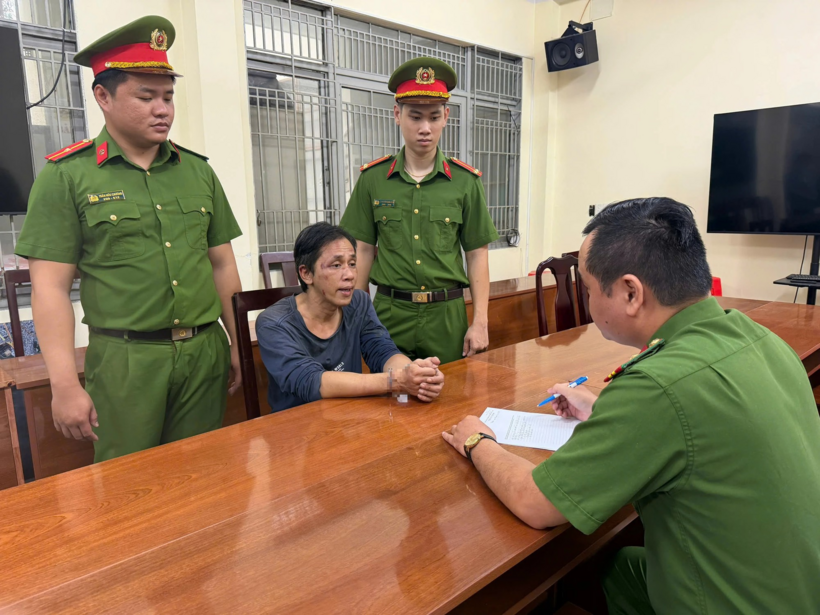 Trương Xuân Huy tại trụ sở công an. Ảnh: Thanh Niên