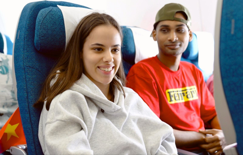 Giai điệu Quốc khánh vang lên ở độ cao 10.000 mét trên chuyến bay Vietnam Airlines - 13