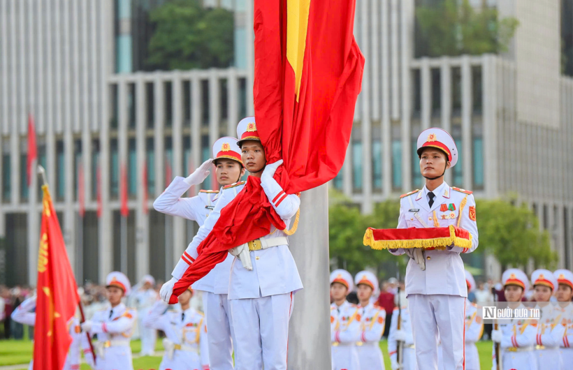 Trang nghiêm Lễ thượng cờ mừng ngày Quốc khánh 2/9 - 8