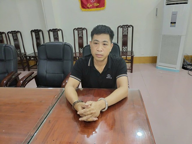 Cơ quan chức năng bắt giữ thành công đối tượng Nông Văn Quyết sau 21 năm lẩn trốn. Ảnh: Công an Đắk Lắk