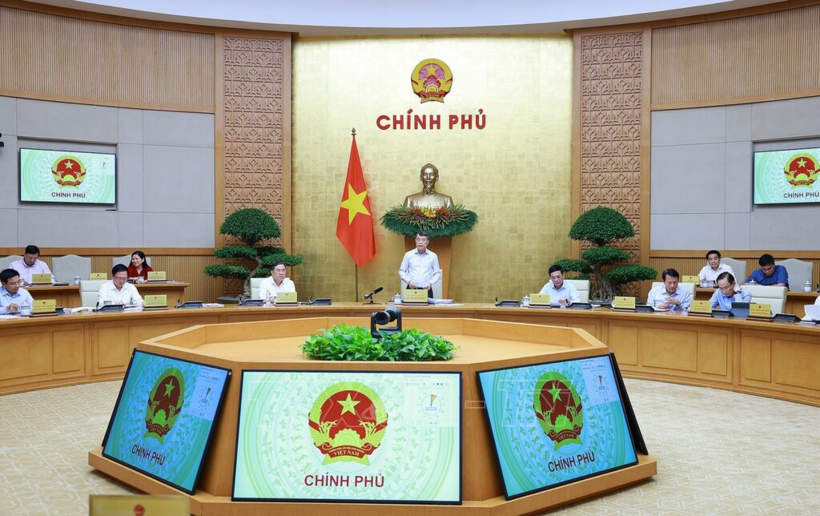 Thủ tướng Lê Minh Hưng chủ trì Phiên họp Chính phủ thường kỳ tháng 8 năm 2026. Ảnh: Dương Giang – TTXVN.