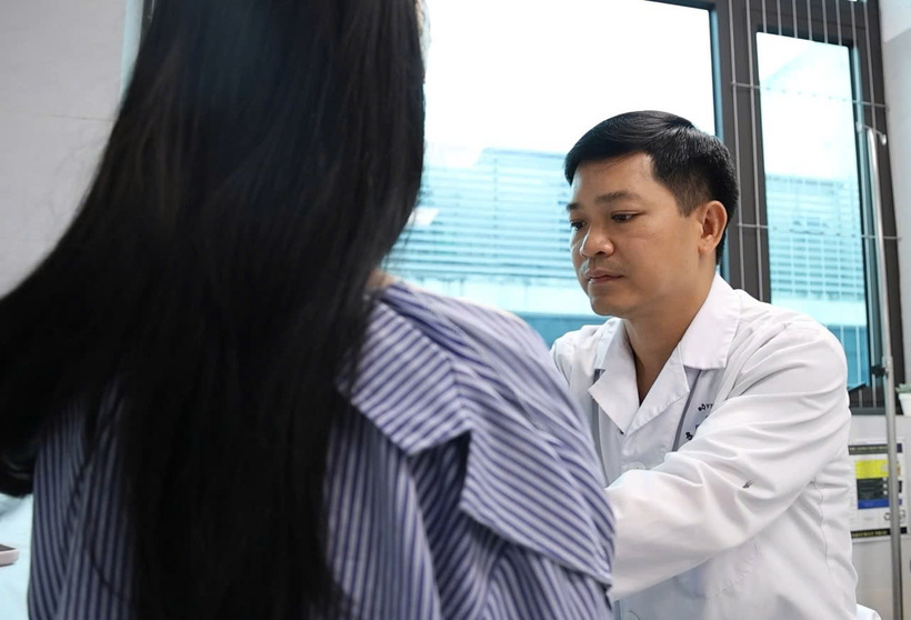 Cảnh báo biến chứng tiêm filler ngực tại nhà. Ảnh: BSCC