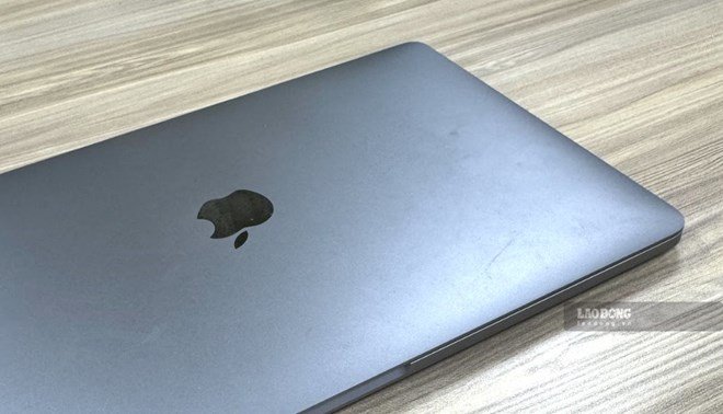 Apple đưa một số sản phẩm MacBook vào danh sách sản phẩm lỗi thời. Ảnh: Quang Minh