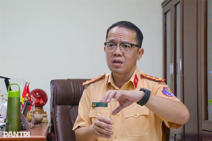 Đại tá Nguyễn Quang Nhật, Trưởng phòng Hướng dẫn, tuyên truyền, điều tra, giải quyết tai nạn giao thông Cục CSGT (Bộ Công an (Ảnh: Trần Thanh).