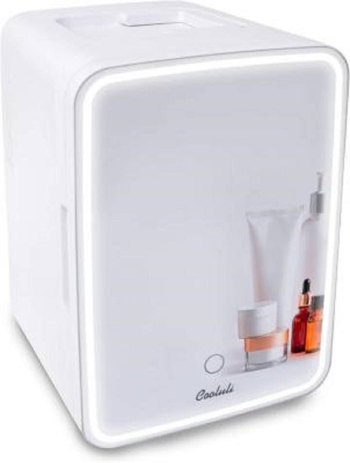 Ảnh: Tủ lạnh mini Cooluli thuộc diện thu hồi tại Hoa Kỳ./Theo Ủy ban cạnh tranh quốc gia.