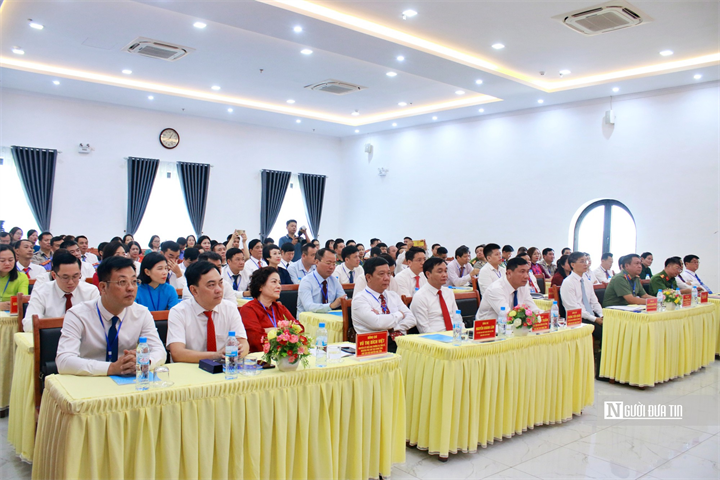 Các đại biểu tham dự đại hội.