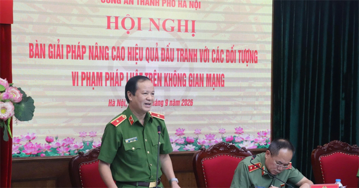 Thiếu tướng Phan Mạnh Trường, Phó Cục trưởng Cục Cảnh sát hình sự, phát biểu chỉ đạo (Ảnh: Công an cung cấp).