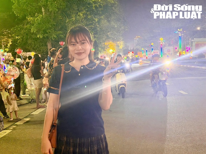 Chị Hà Linh, du khách đến từ Hà Nội.