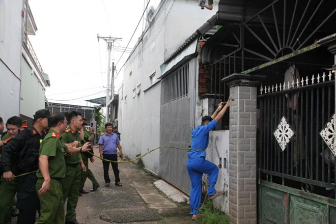 Quang cảnh buổi thực nghiệm điều tra. Ảnh: VKSND TP.Đồng Nai/Lao động