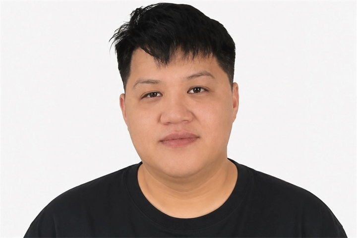 Bị can Hoàng Công Quyết.