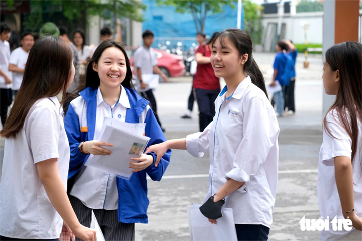 Thí sinh tham dự kỳ thi vào lớp 10 tại Hà Nội năm 2026. Ảnh: Nguyên Bảo/Tuổi trẻ Online