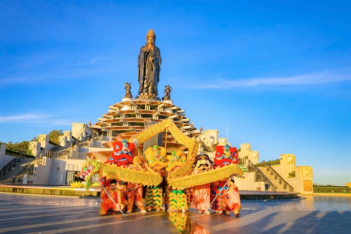 Núi Bà Đen sẽ tổ chức nhiều hoạt động sôi động đón mùa trung thu. Nguồn ảnh Sun Group