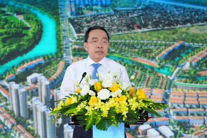 Ông Phạm Thiếu Hoa – Chủ tịch HĐQT Công ty Cổ phần Vinhomes, thành viên Tập đoàn Vingroup, đại diện liên danh nhà đầu tư phát biểu tại sự kiện. Nguồn ảnh Vingroup