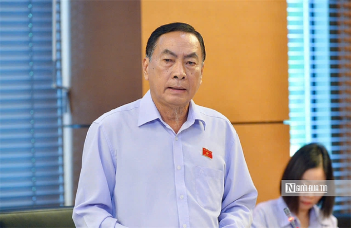 Luật gia Phạm Văn Hòa, Phó Chủ tịch Hội Luật gia tỉnh Đồng Tháp, Ủy viên Ủy ban Pháp luật và Tư pháp của Quốc hội.
