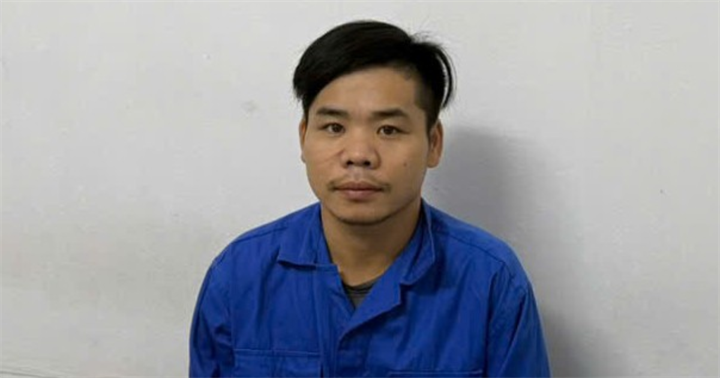 Đối tượng Hồ Văn Vinh tại cơ quan Công an. (Ảnh: Công an Quảng Ninh)