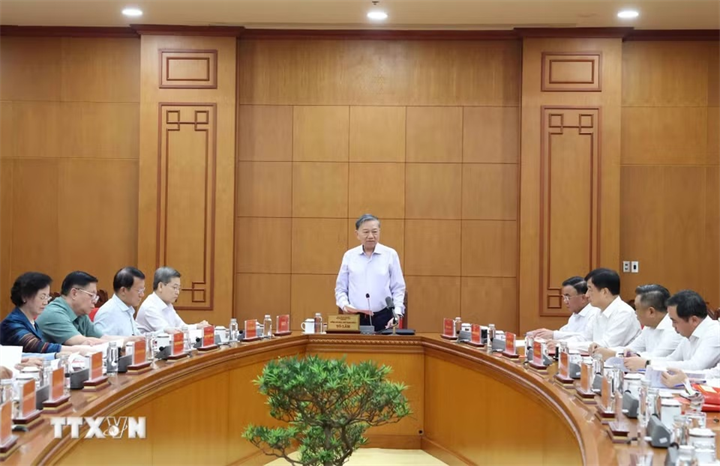 Tổng Bí thư, Chủ tịch nước Tô Lâm, Trưởng Ban Chỉ đạo chủ trì cuộc họp - Ảnh: TTXVN