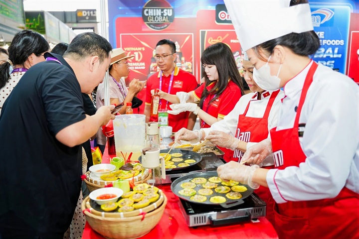 Món ngon Việt Nam được dùng với gia vị đặc trưng dây sự tò mò và thích thú của thực khách bản địa. Nguồn ảnh: Masan